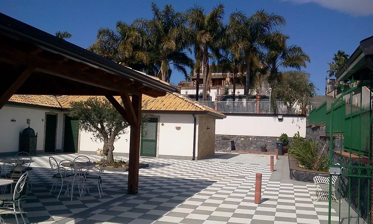 Vakantieboerderij Borgo San Biagio Villa Calatabiano Italië