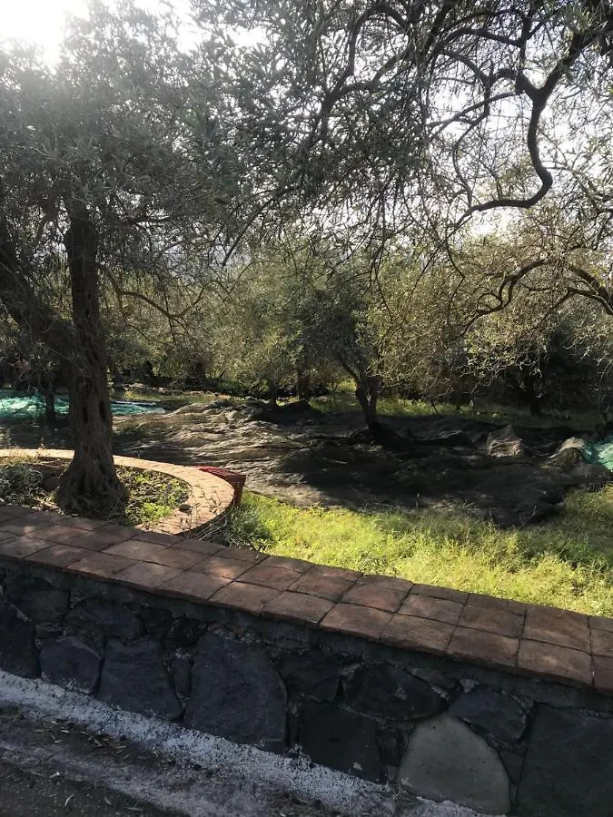 Borgo San Biagio Villa Calatabiano 0*,  Italië
