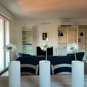 https://apt-casanita.hotelinveneto.com