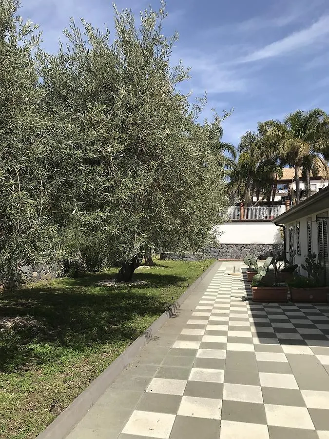 Borgo San Biagio Villa Calatabiano Italy